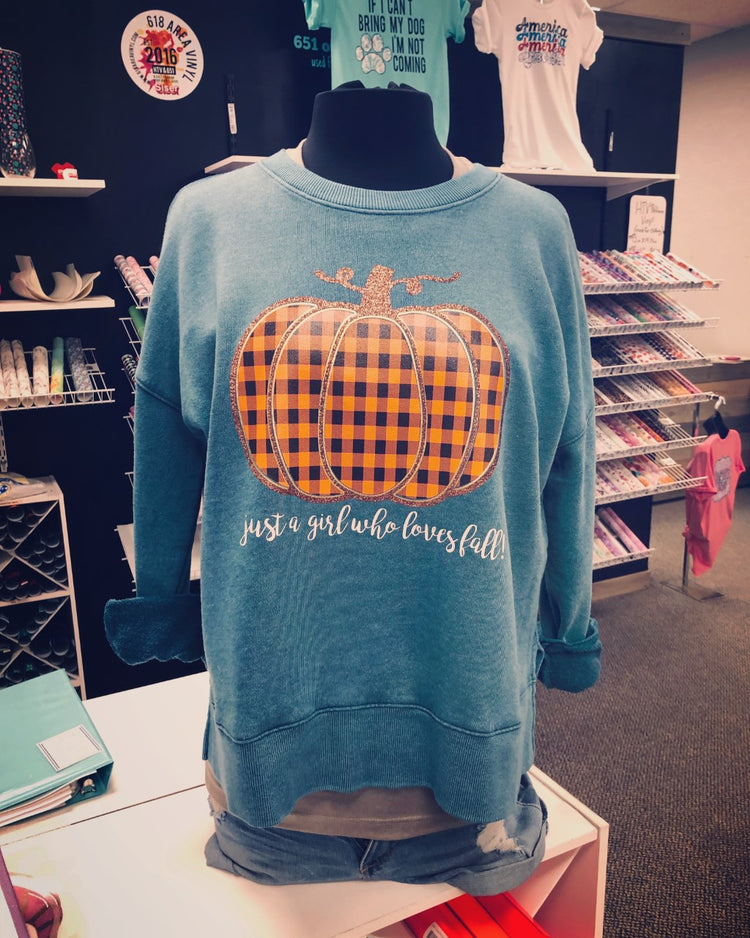 Just a girl who loves fall svg