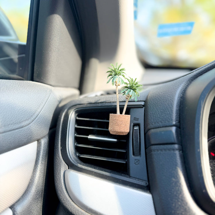 Palm Tree Vent Clip Car Air Freshener Diffuser Reusable